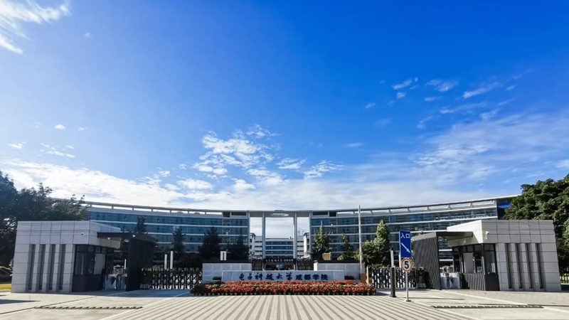 LED线路板材质：揭秘选用标准与关键考量**