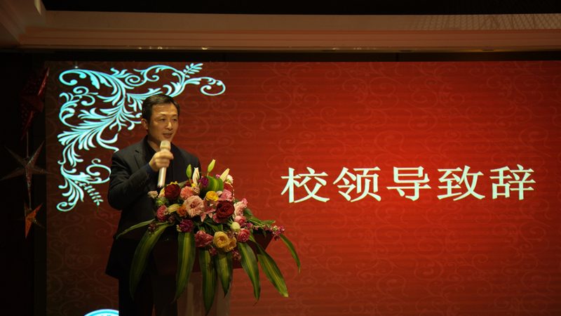 电容鼓包背后的真相：电压与电容的关系解析